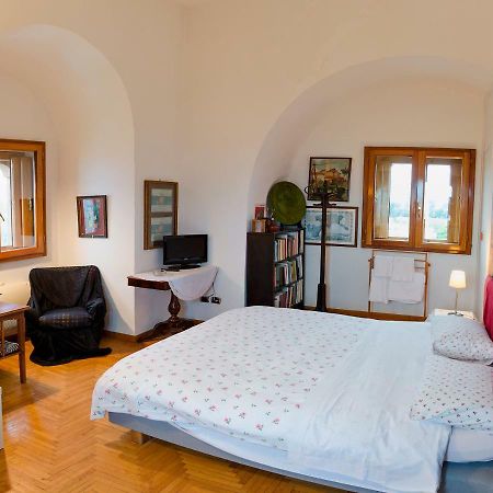 La Torre Di Ro Bed and Breakfast Napoli Eksteriør billede