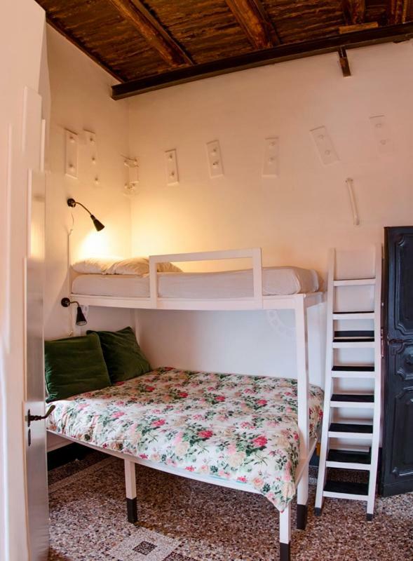 La Torre Di Ro Bed and Breakfast Napoli Eksteriør billede